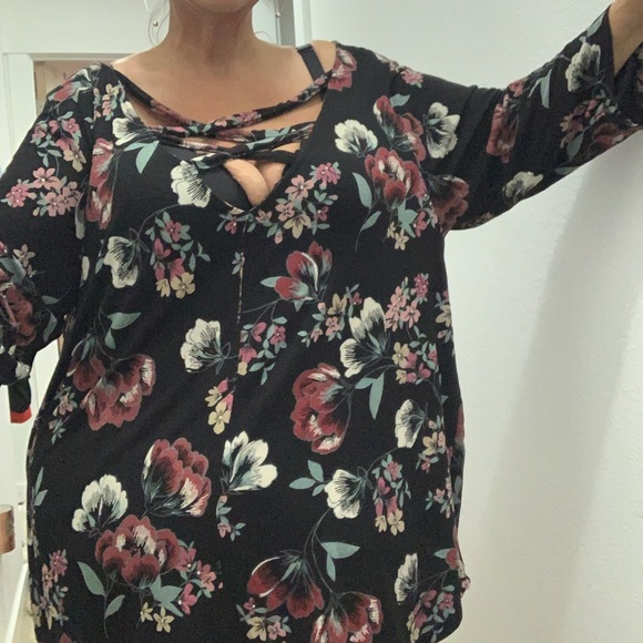 Blouse - Picture 3 of 5